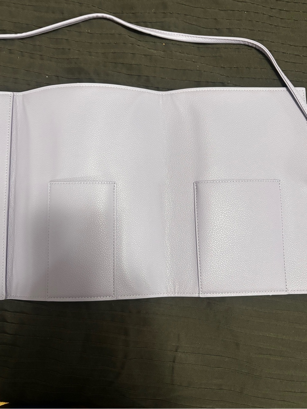 Tatcha Portfolio Book Carrier NWT - Picture 5 of 6